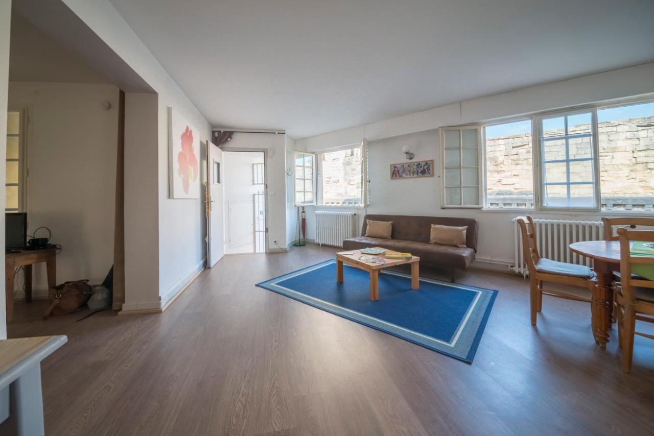אביניון Appartement De Charme - Vue Sur Remparts - Wifi Gratuit - Parking Payant A Proximite מראה חיצוני תמונה