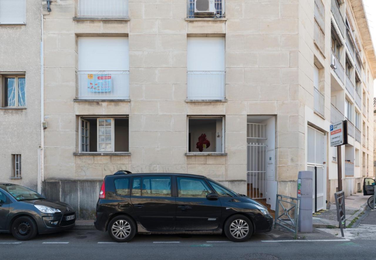 אביניון Appartement De Charme - Vue Sur Remparts - Wifi Gratuit - Parking Payant A Proximite מראה חיצוני תמונה